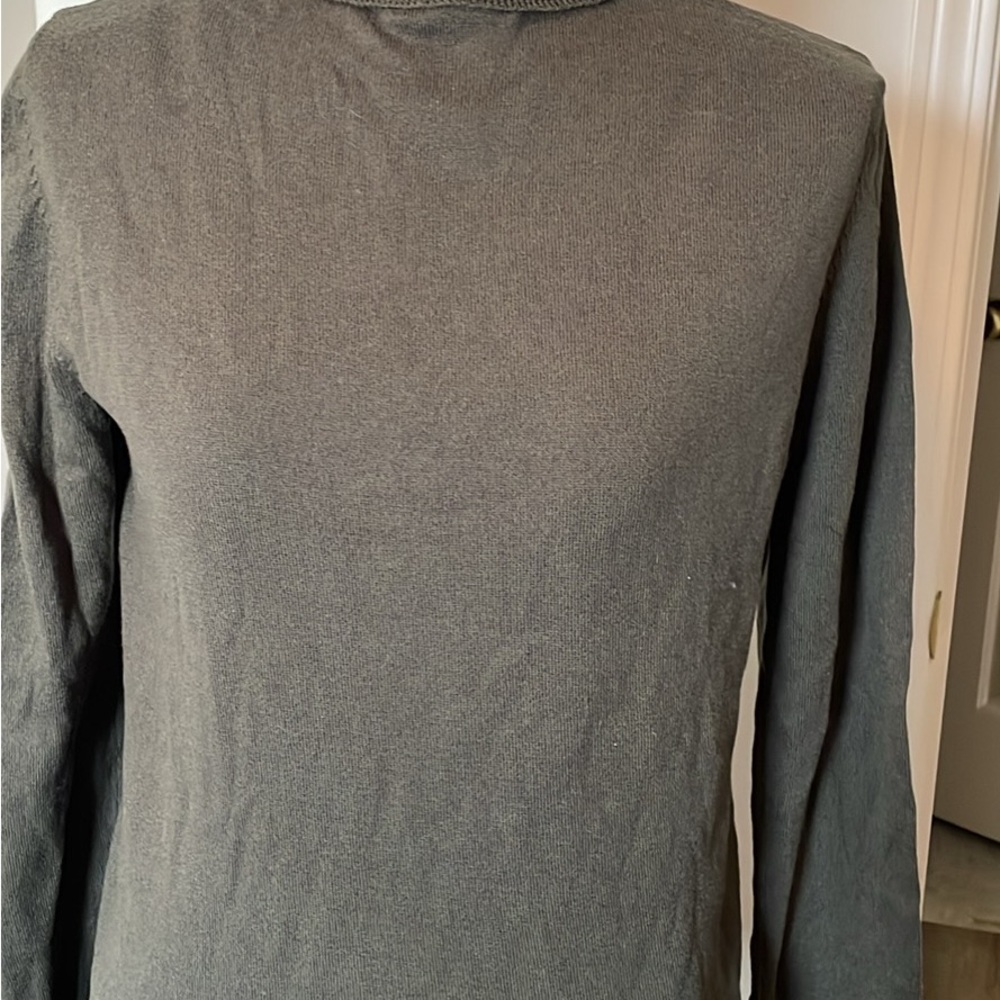 VINTAGE RALPH LAUREN LARGE
EVERGREEN IN COLOR TURTLE NECK
